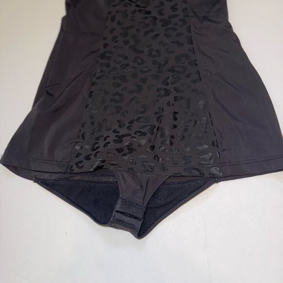 SPANX Assets Red Hot Label Shaper Large Black Leopard Panel Control Bodysuit - Picture 5 of 9